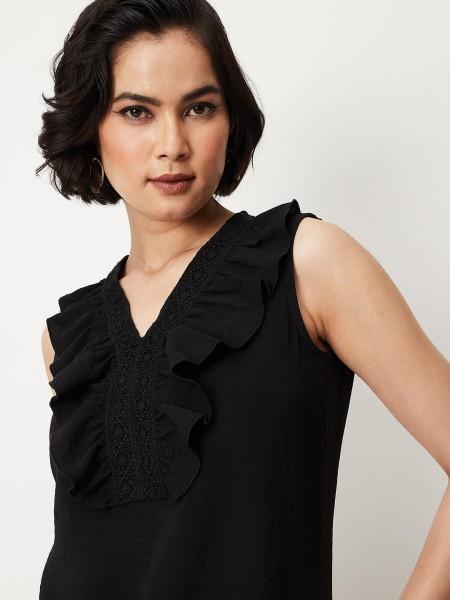 casual sleeveless solid women black top