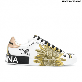 dolce & gabbana amore est vitae print sneaker