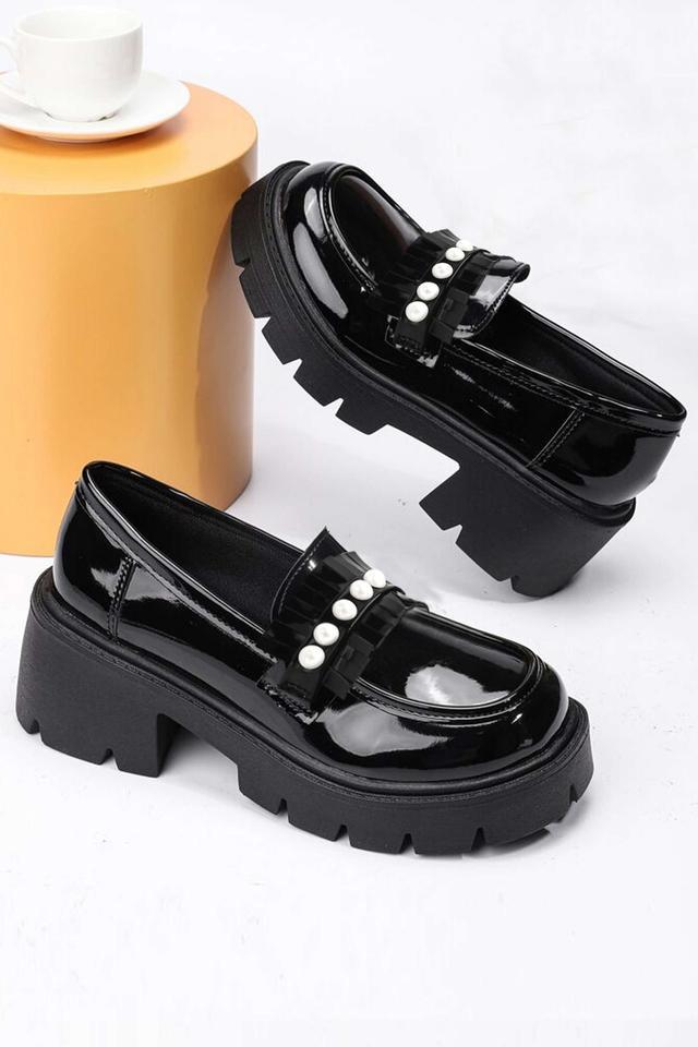 synthetic slip-on womens casual shoes