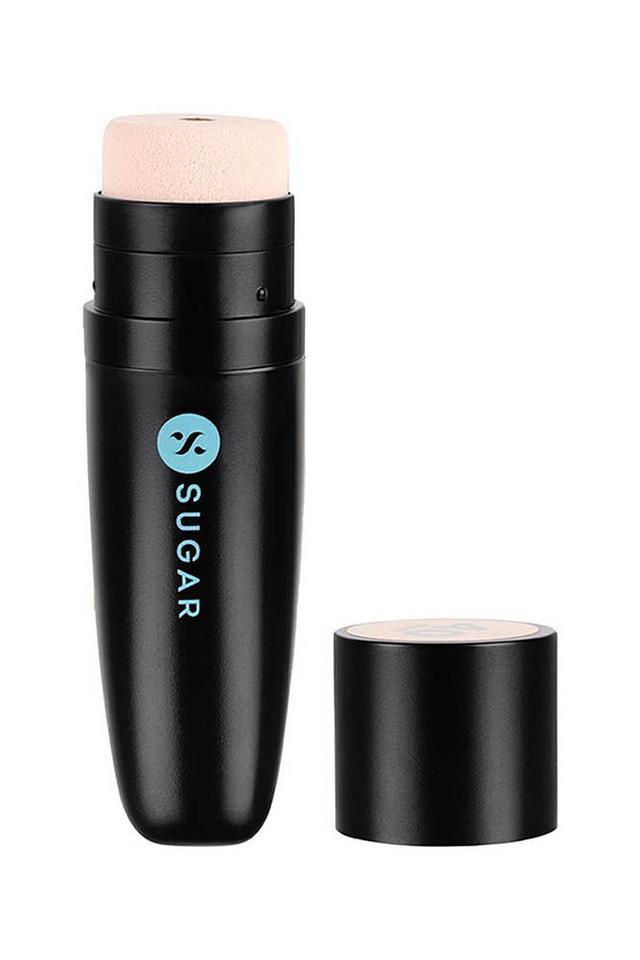 aquaholic long-lasting creamy hydrating foundation with built-in cushion applicator